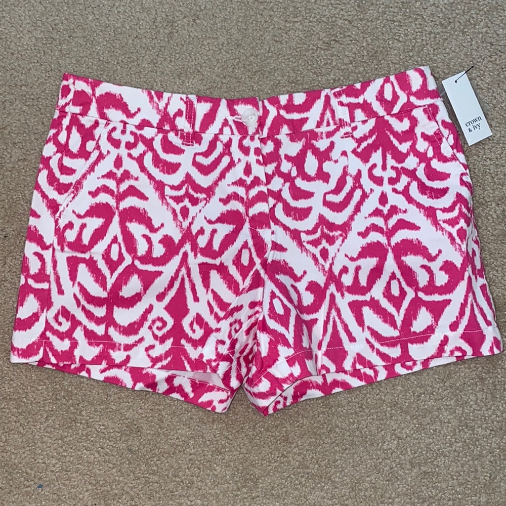 NWT shorts 10P regular by crown & Ivy